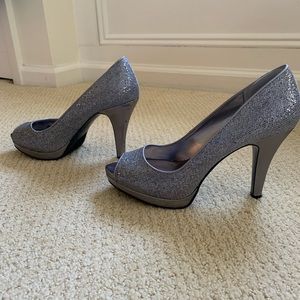Open toed silver sparkle Nine West 3 inch heels
